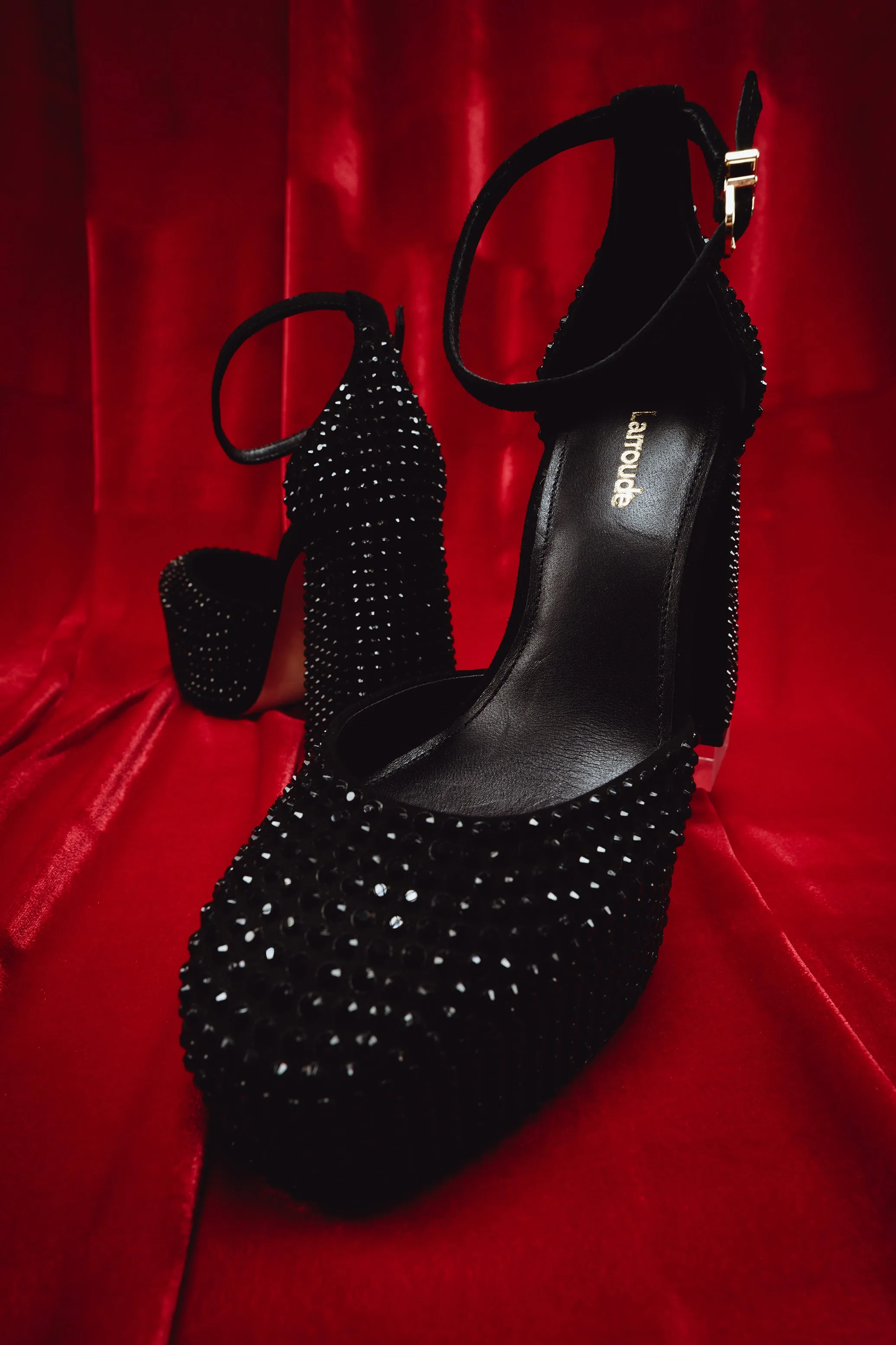 Ari Crystal Pump In Monochrome Black Suede