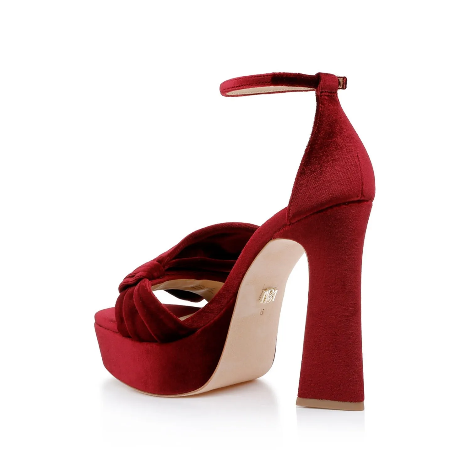 Badgley Mischka Women's Alora II in Bordeaux