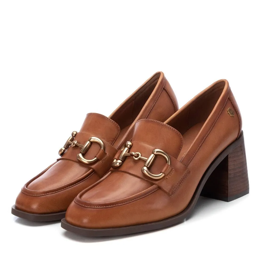 Carmela CollectionWomen's Leather Pumps By XTI