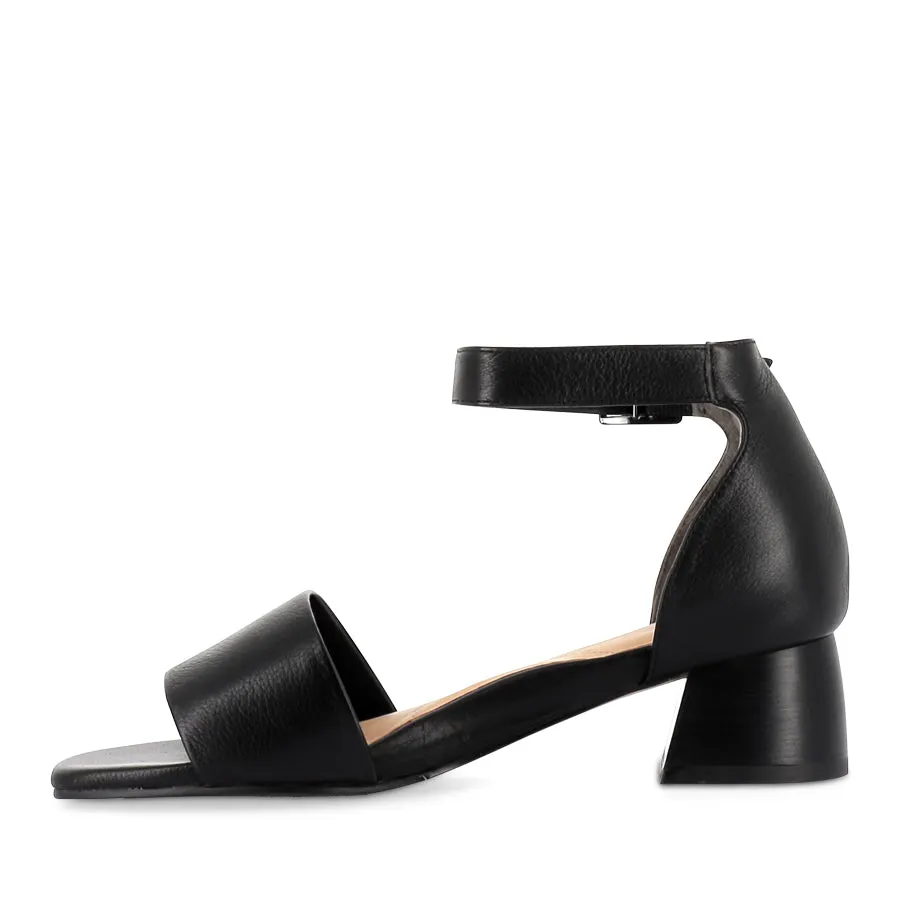 CLAIREST W - BLACK BLACK LEATHER