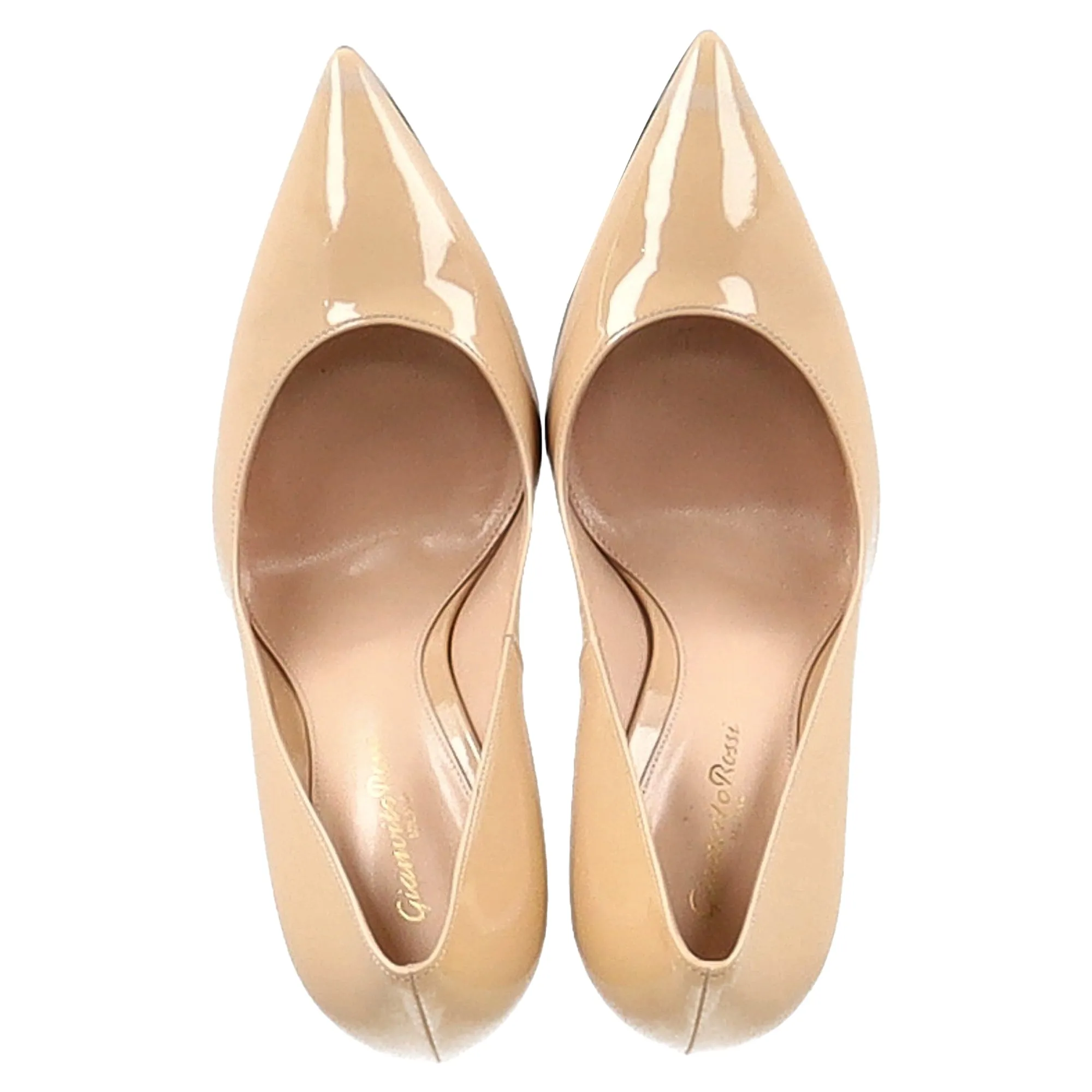 Gianvito Rossi Pointed Pumps in Nude Patent Leather