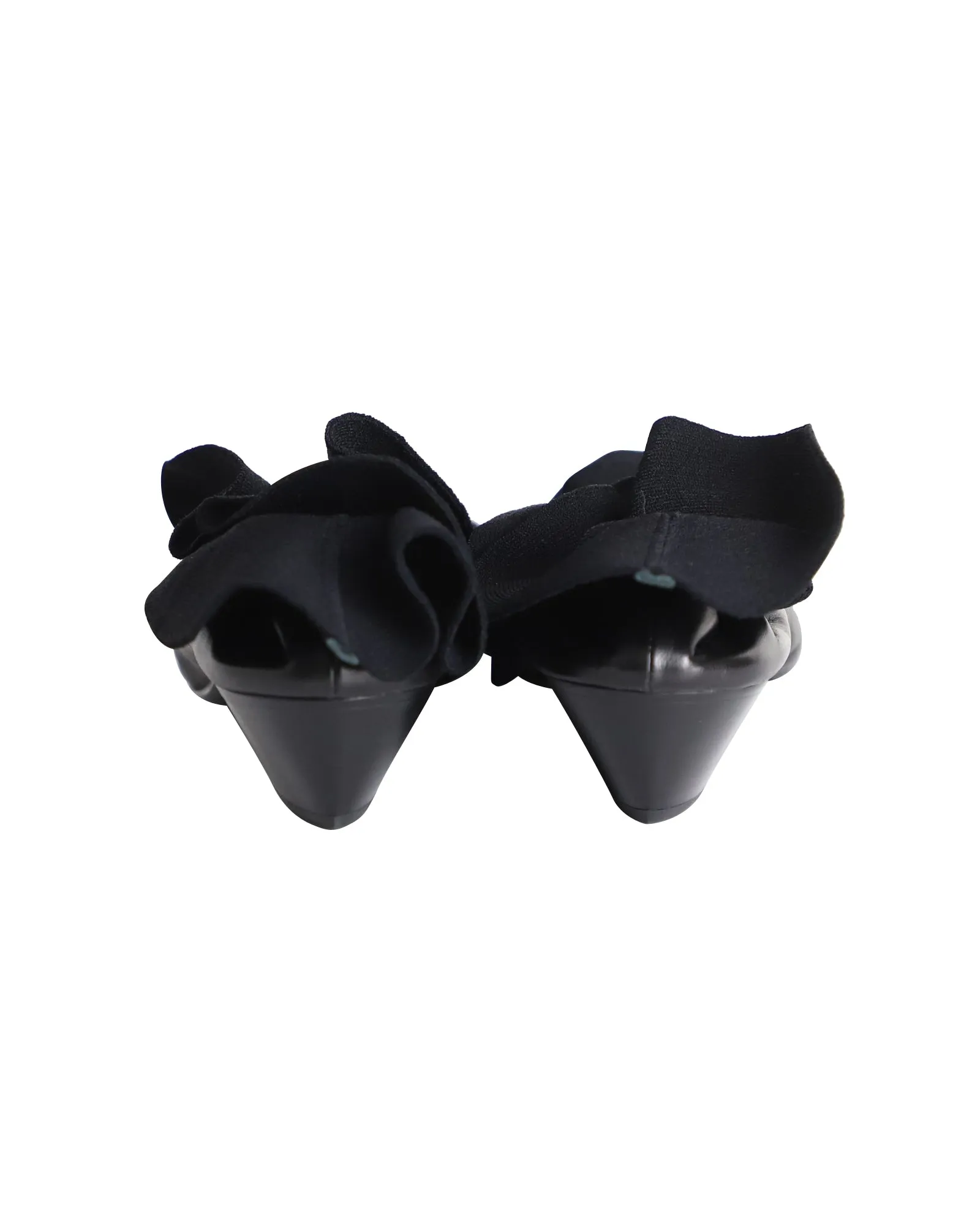 Jil Sander Ruffle-Detail Pointed-Toe Pumps in Black Calfskin Leather
