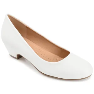 Journee Collection Narrow Width Women's Comfort Saar Pump
