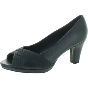 Lavish Womens Criss-Cross Faux Leather Pumps