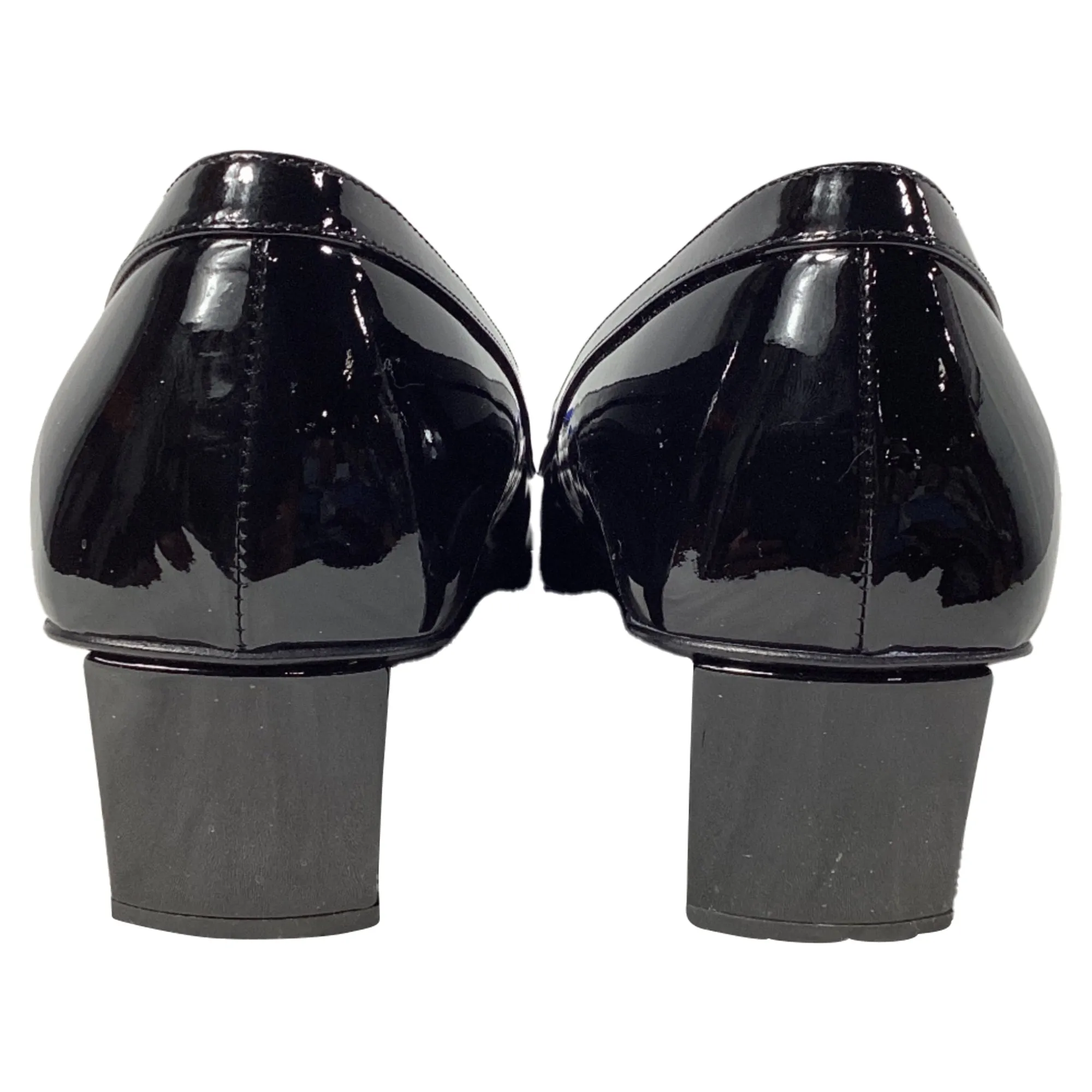 Roger Vivier Belle Vivier Graphic Pumps in Black Patent Leather