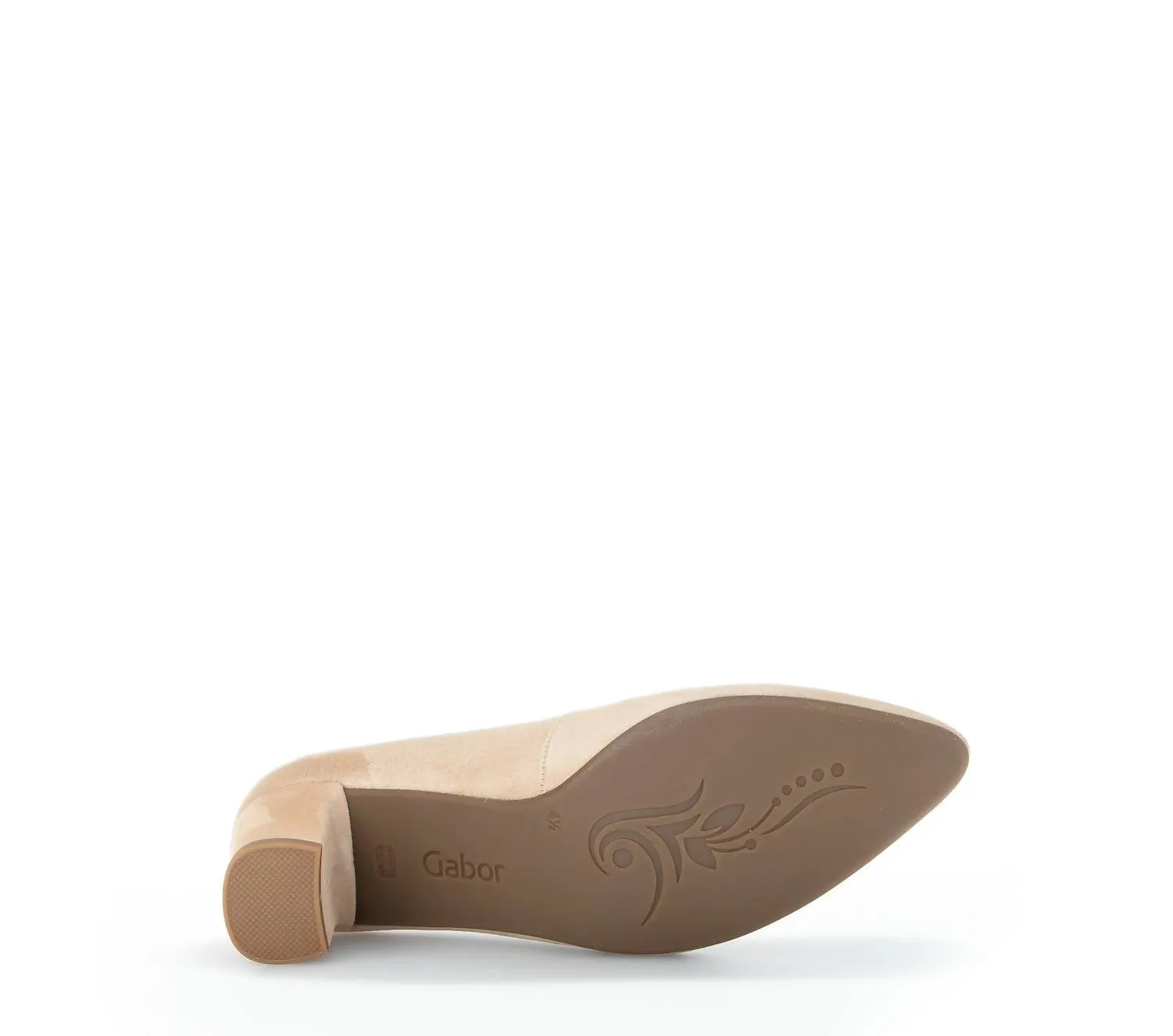 Suede Scallop Pump In Cream