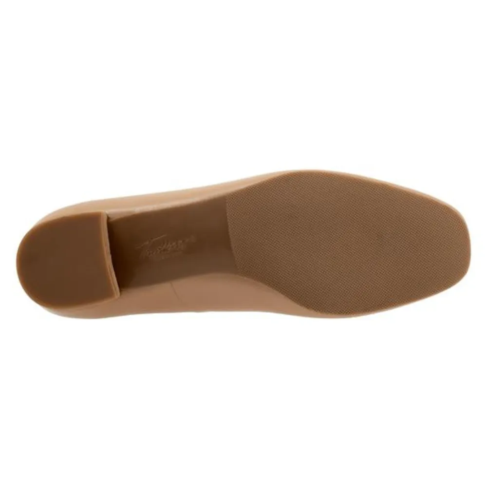 Trotters Desna Beige Kid Leather Heel (Women's)