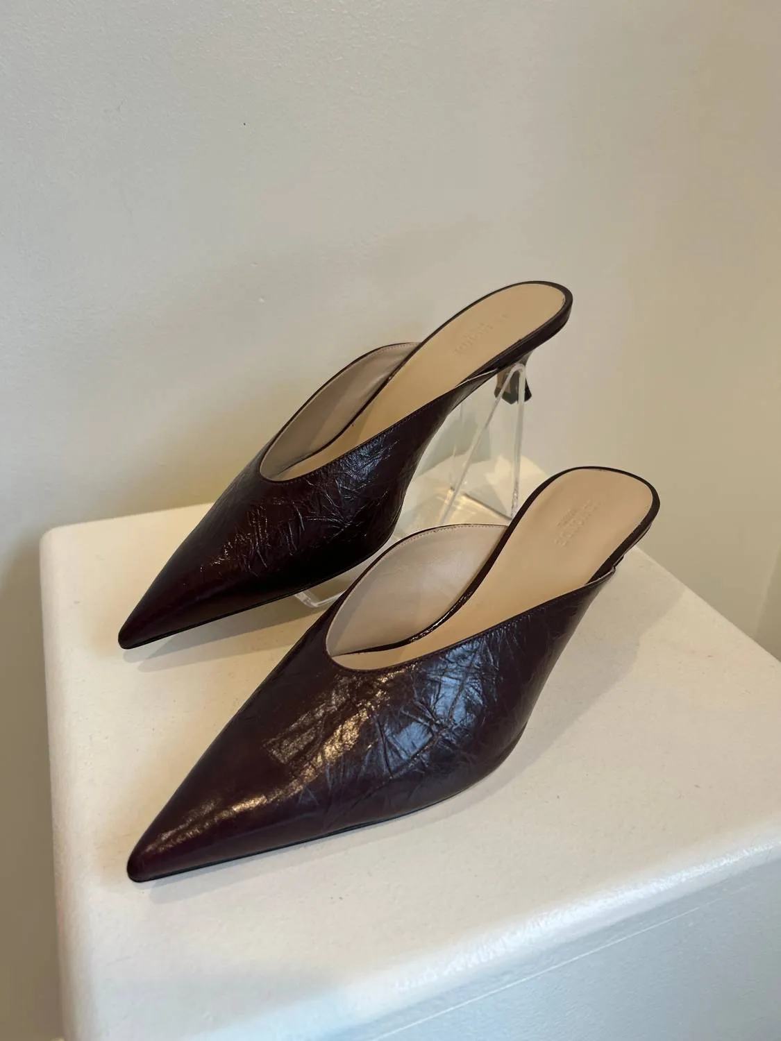 Venetian Kitten Heel In Aubergine