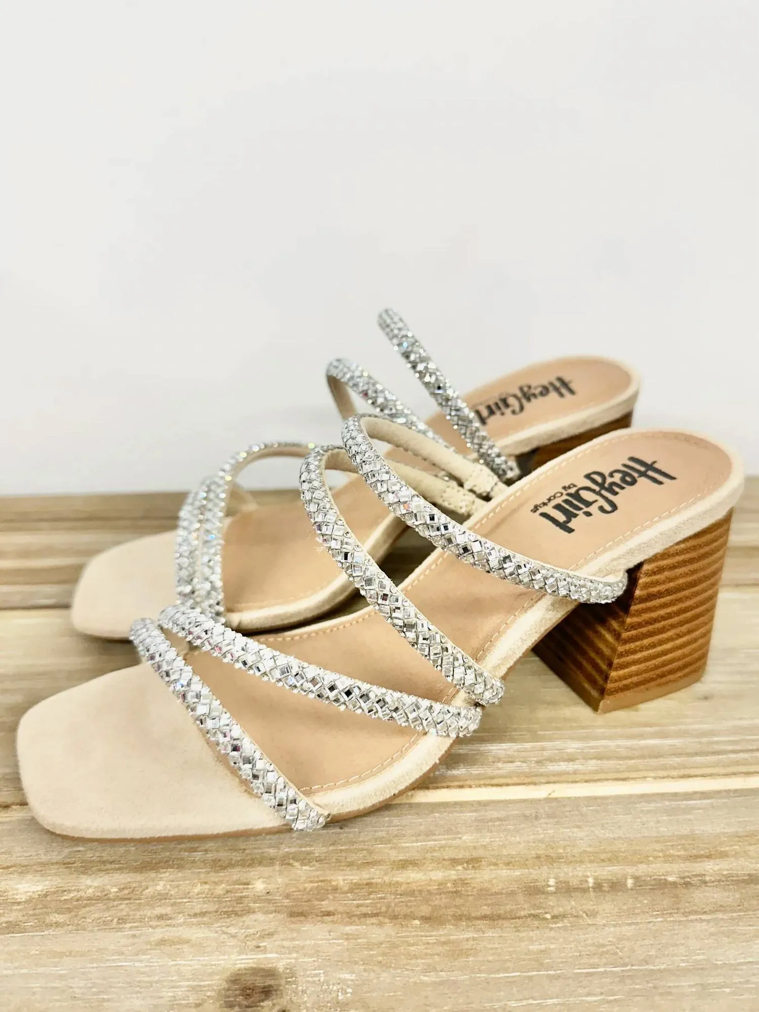 Women's Clear Jewels Sandals In Silver